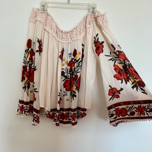 Alter’d State Off The Shoulder Top - Picture 2 of 4